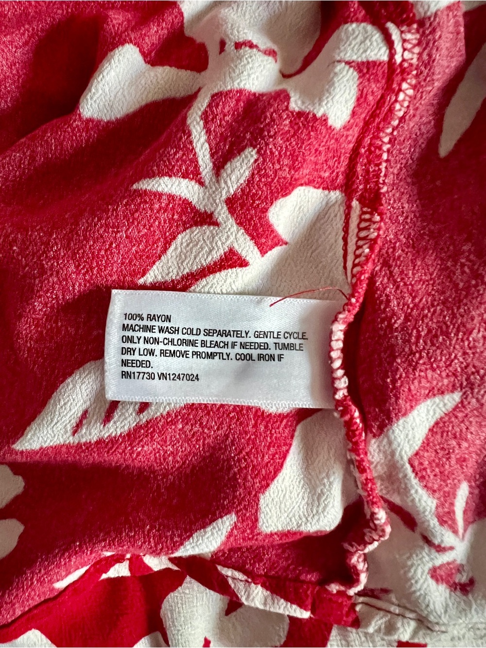 Ava & Viv Red and White Floral Button-Front Dress - Picture 8 of 8